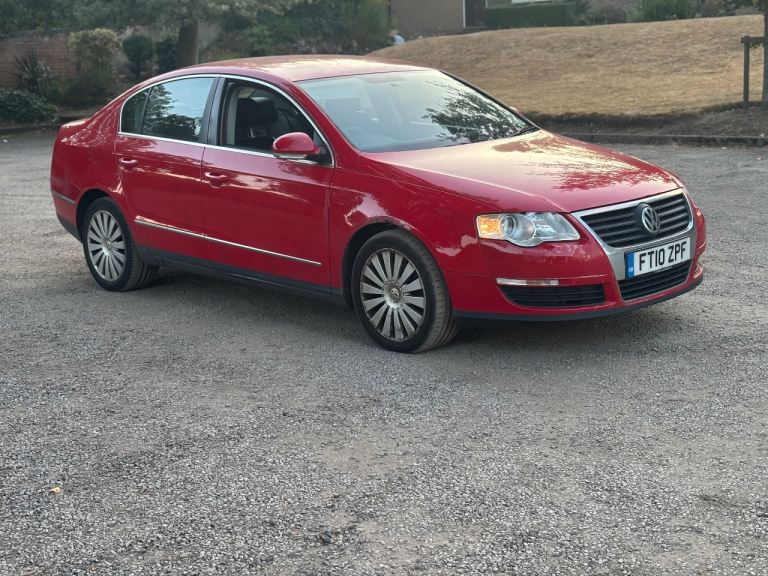 Volkswagen, PASSAT, Saloon, 2010, Manual, 1968 (cc), 4 doors