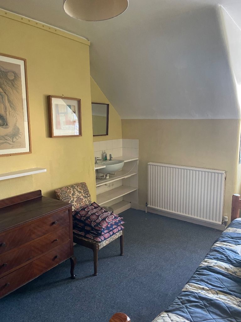Room to let