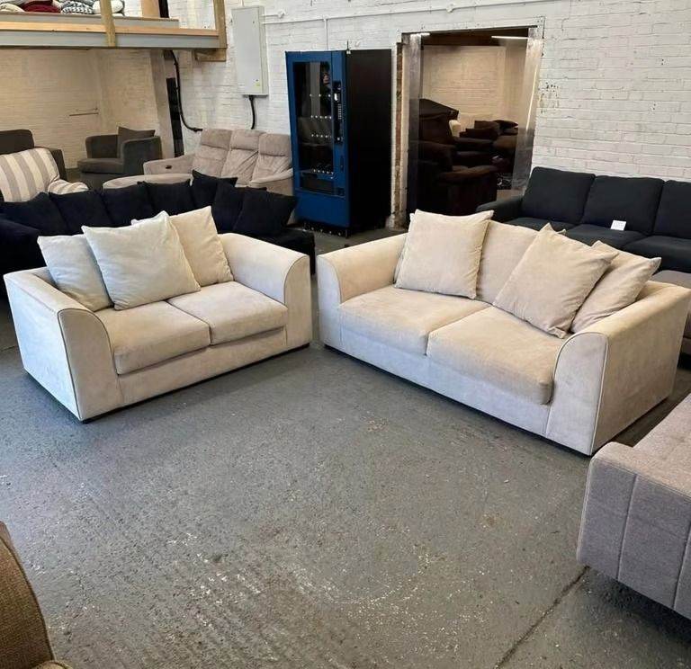  Limited New Year Sale DYLAN CORNER & 3-2 SOFA - 25% Off Free Delivery ! 🎊 **