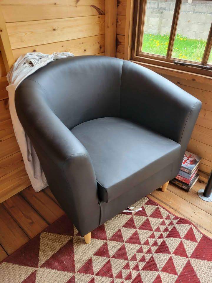 3 Piece Sofa Suite - Sofa and 2 Armchairs