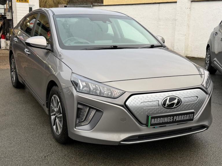 2022 Hyundai IONIQ 38.3kWh Premium Hatchback 5dr Electric Auto (136 ps) Hatchback Electric Automatic