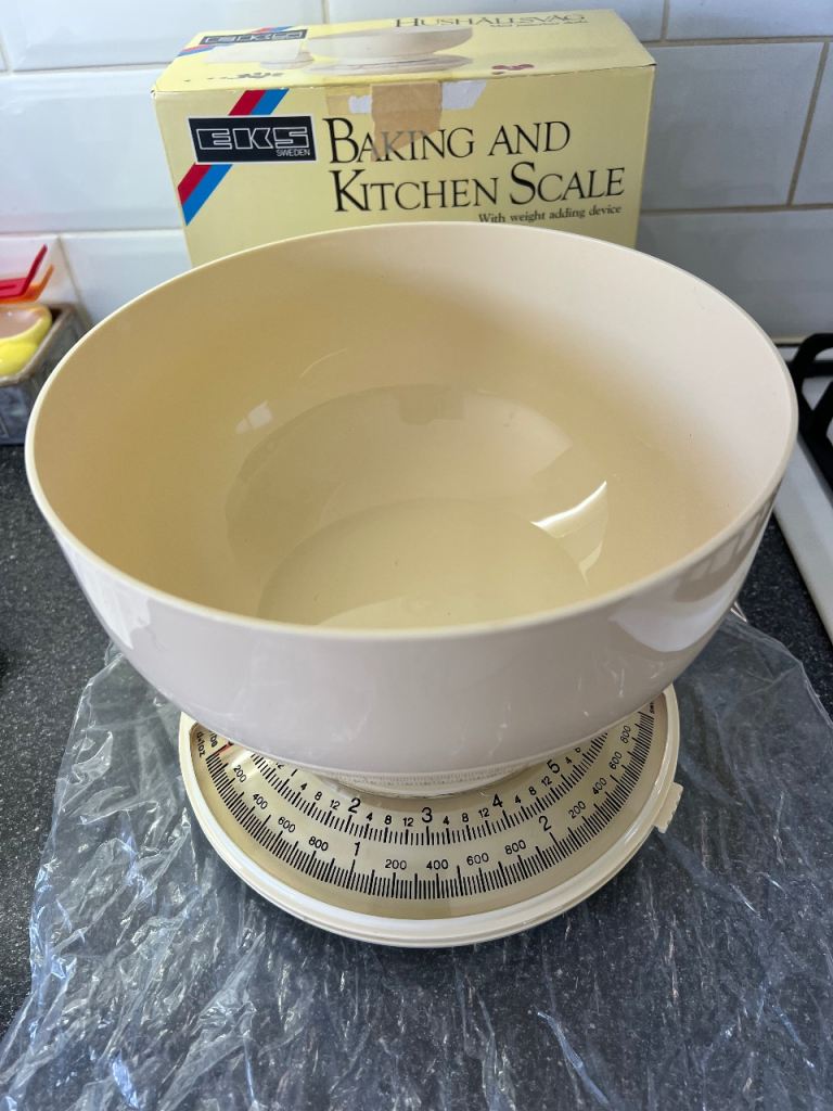 EKS Sweden Baking and Kitchen Scale - New & Boxed!