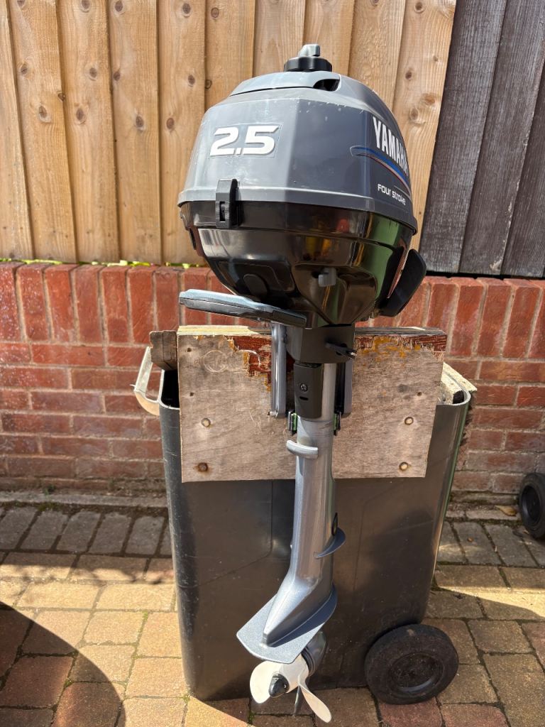 Yamaha 2.5hp Outboard Boat Engine 