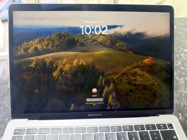 【US配列】MacBook Air 2018 8GB 256GB スペースグレイ MacBook Air 2018 Space Grey 8gb RAM, 256Gb SSD - Excellent