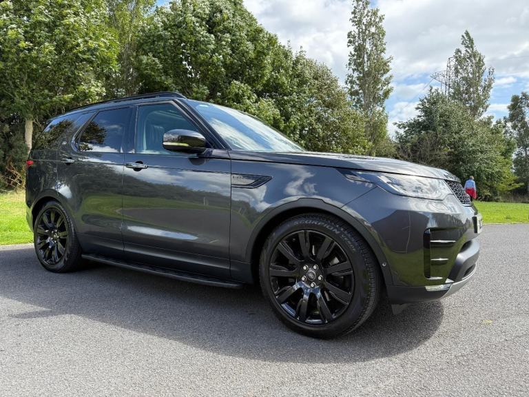 image for 2017 Land Rover Discovery 5 3.0 TDV6 H.S.E LUXURY / 4X4 / 7 SEATER / AUTOMATIC 