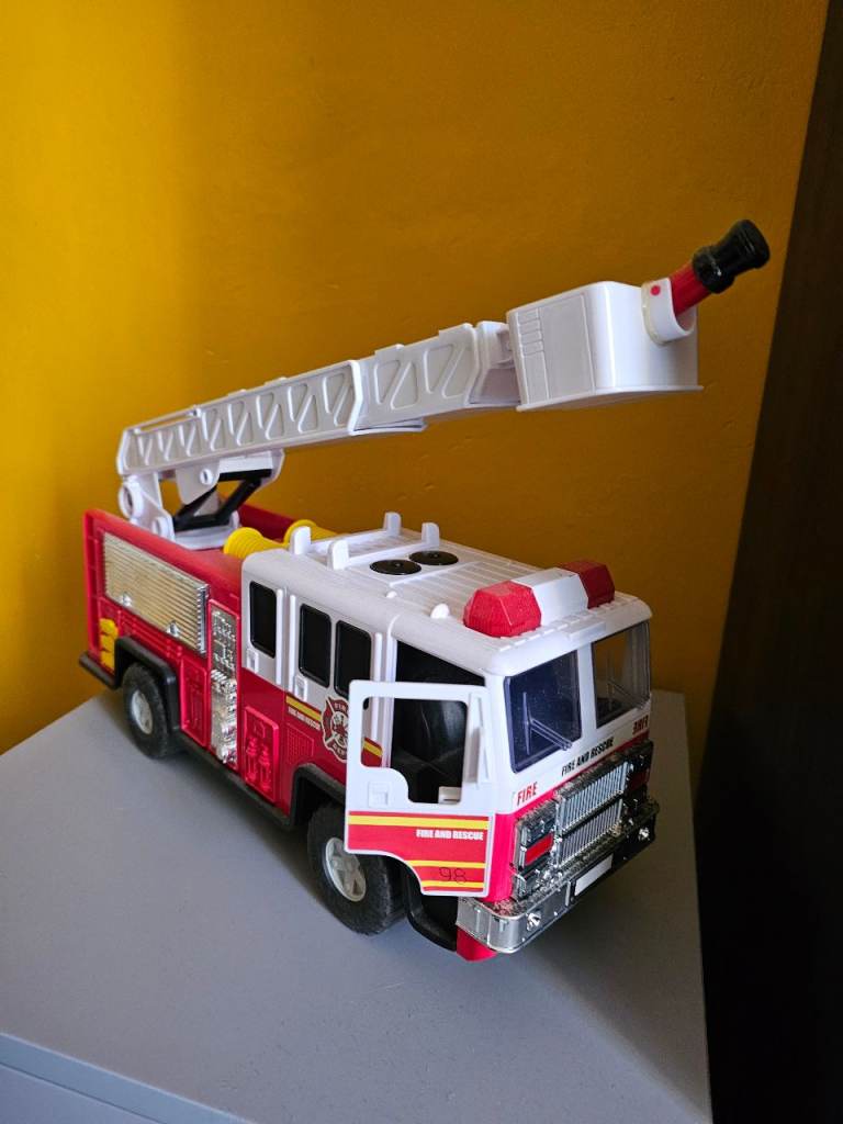 Large toy vehicle fire engine rescue car