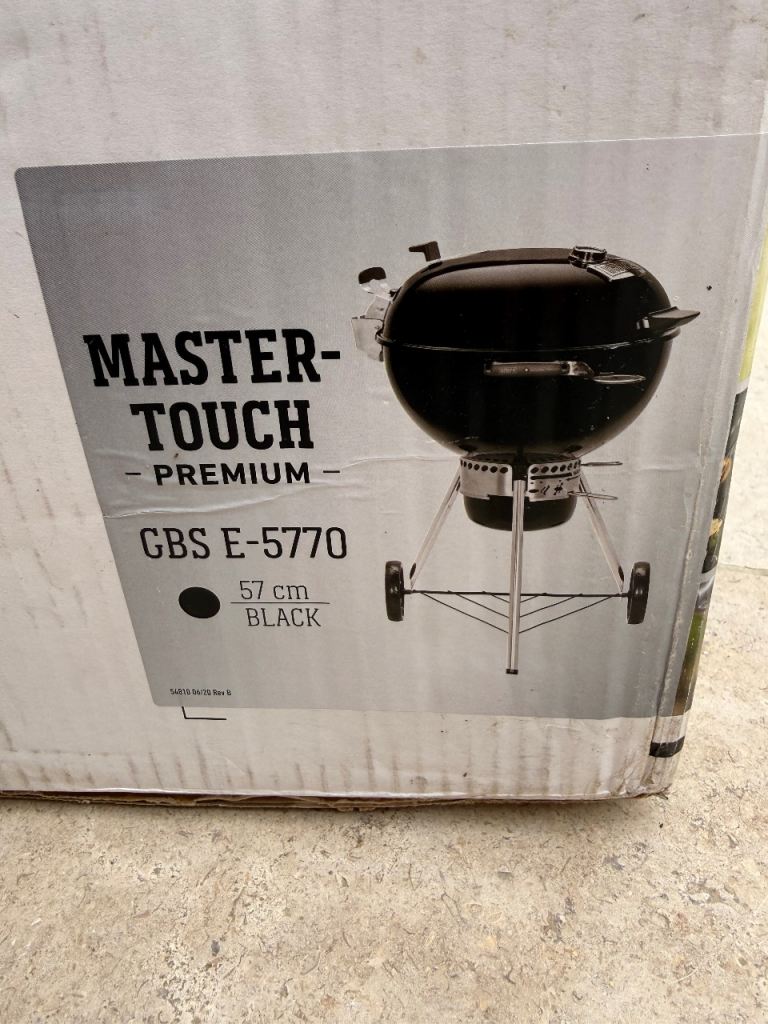 Weber Master Touch GBS Premium E5770 Charcoal BBQ 