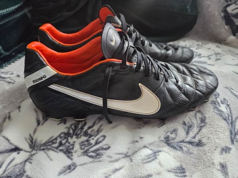 Nike Tiempo football boots uk 10