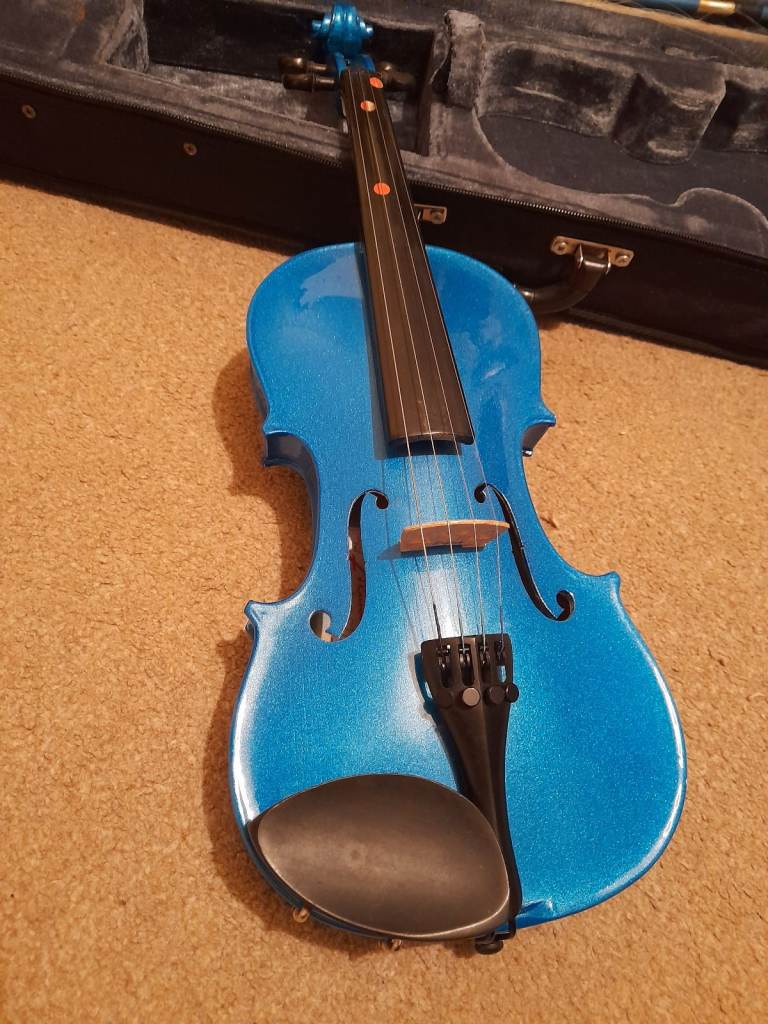 Violin 1/2 size