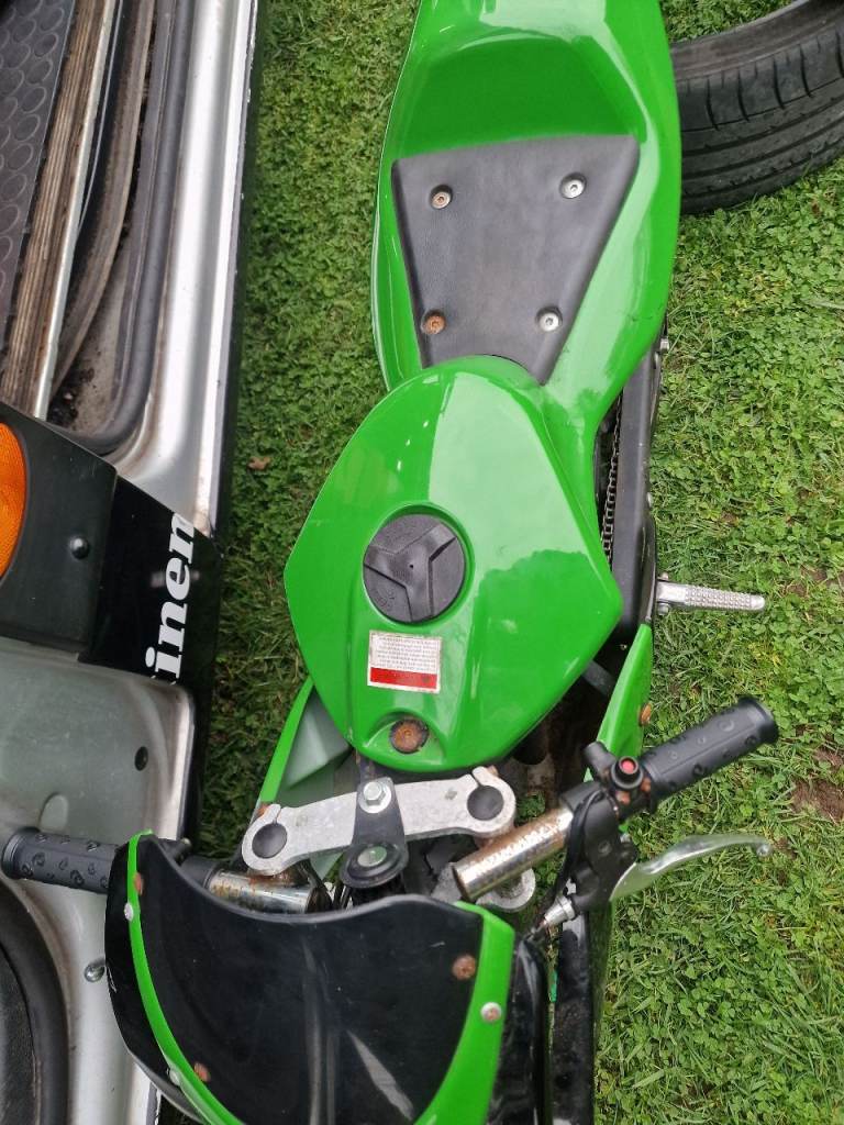 Green mini motor pocket rocked 