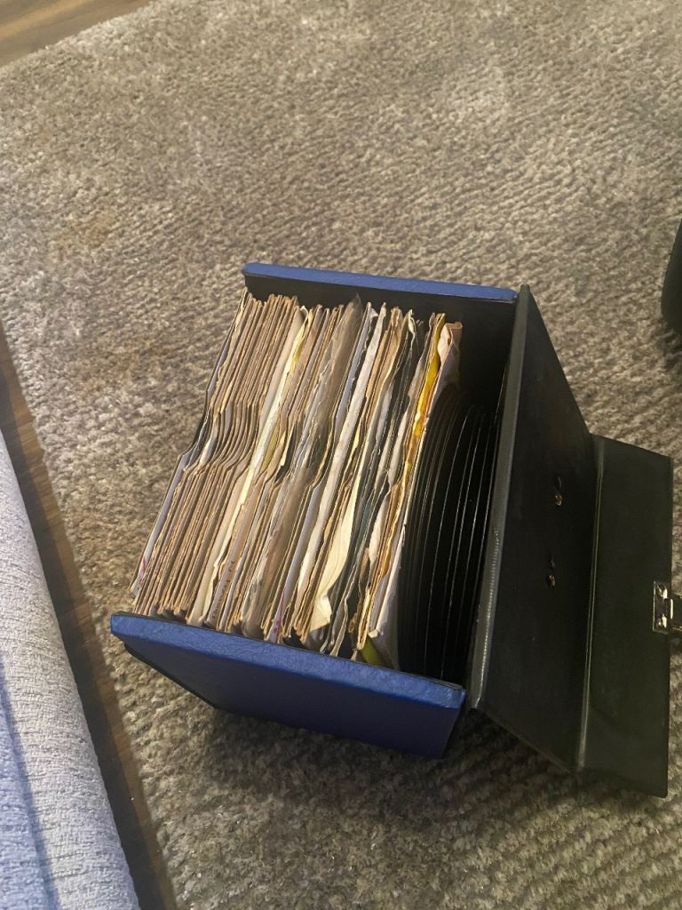 50 mixed 45 singles 