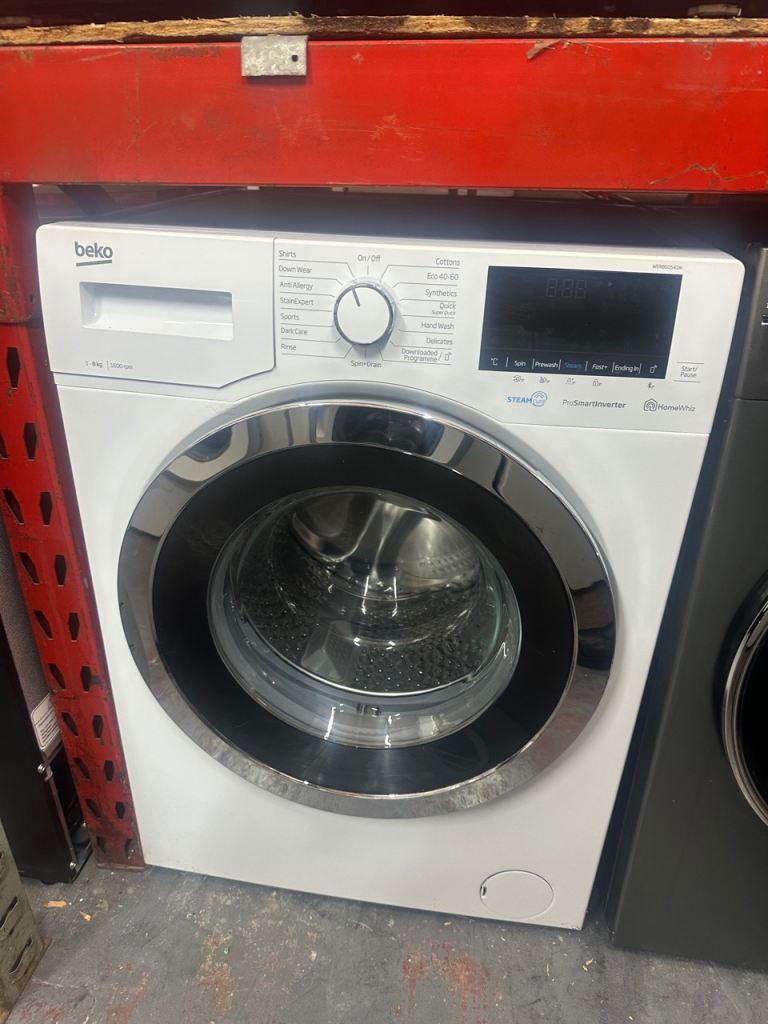 8KG WHITE/CHROME BEKO WASHING MACHINE 