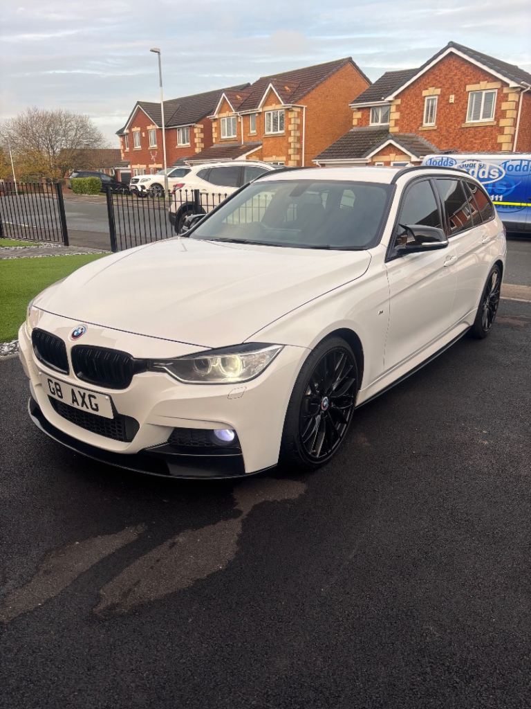 BMW, 3 SERIES, M Sport Estate, 2014, Manual, 1995 (cc), 5 doors,