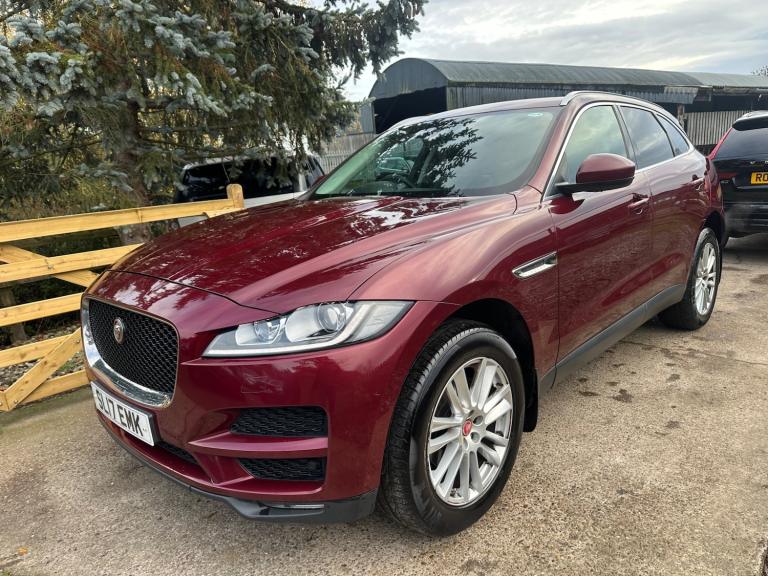 2017 Jaguar F-Pace 2.0d Portfolio 5dr Auto AWD ESTATE Diesel Automatic