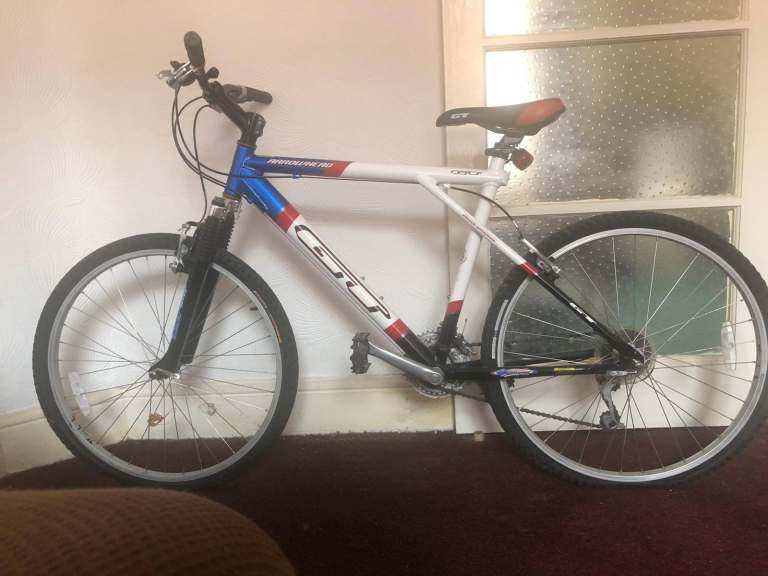 GT Arrowhead Mountain Bike