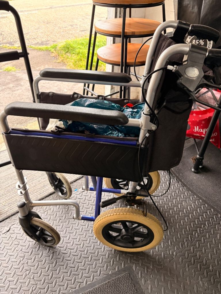 Adult wheelchair 