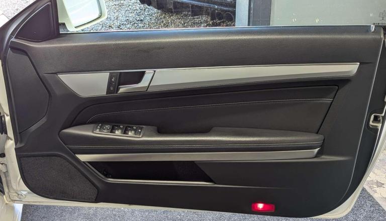  Mercedes-Benz E Class 2.1 E 220 AMG Line Edition D Auto 2dr Diesel Automatic