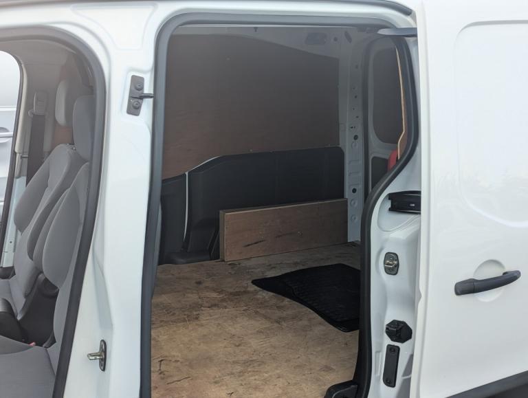 2025 Peugeot Partner 1.6 HDI  Diesel Manual