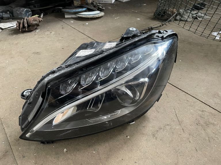 MERCEDES C CLASS W205 LEFT SIDE HIGH LED HEADLIGHT HEADLAMP (2014-2018) 