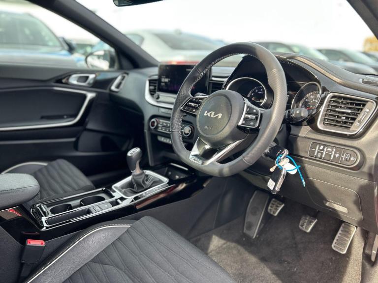 2025 Kia Ceed 1.5T GDi ISG 138 GT-Line 5dr HATCHBACK PETROL Manual