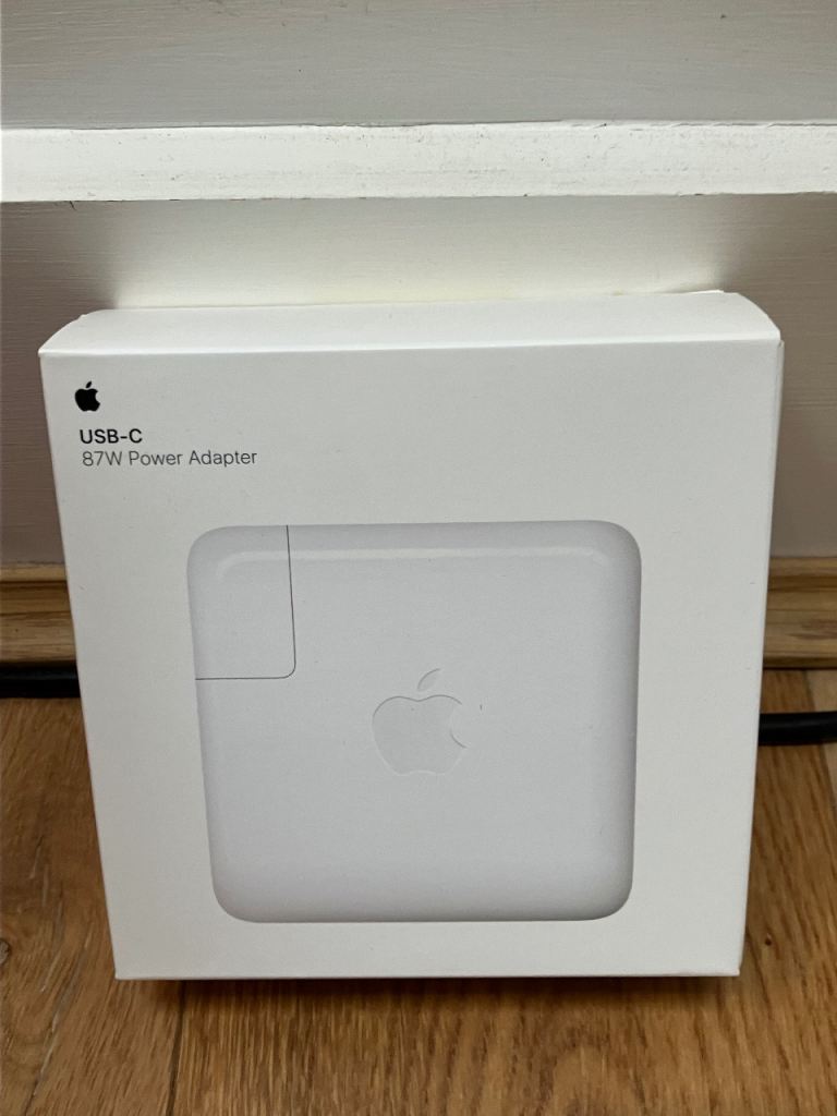 New. Apple 87W USB-C Power Adapter. RRP £68