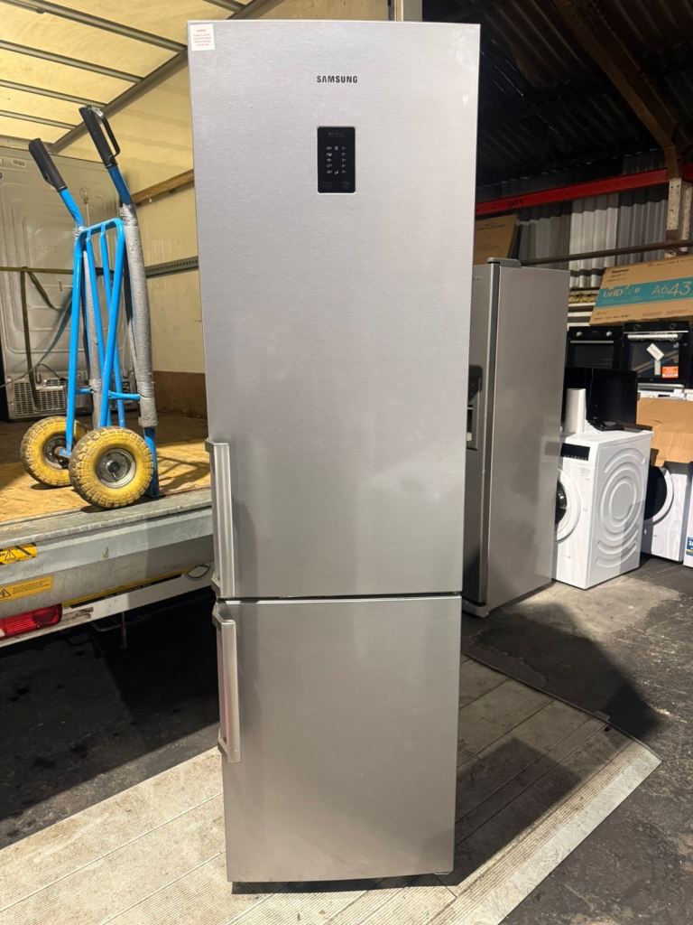 Samsung fridge freezer two meter tall 