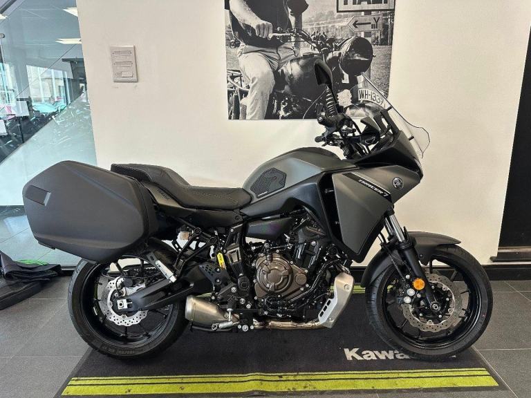 YAMAHA TRACER 7-COMFORT SADDLE-PANNIERS-HEATED GRIPS