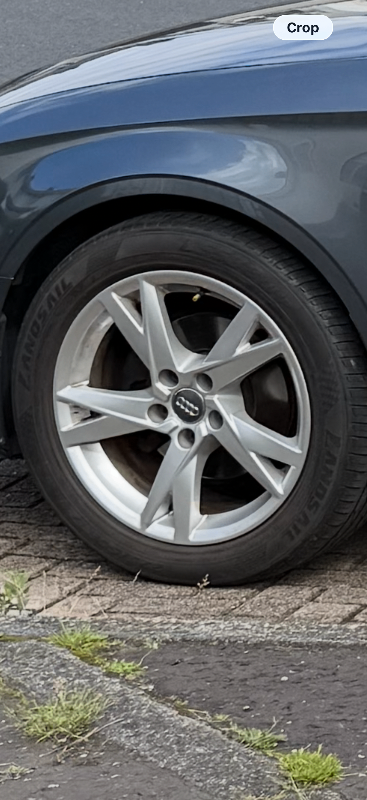 alloys fit Audi Leon golf etc 17” silver alloys with tyres  