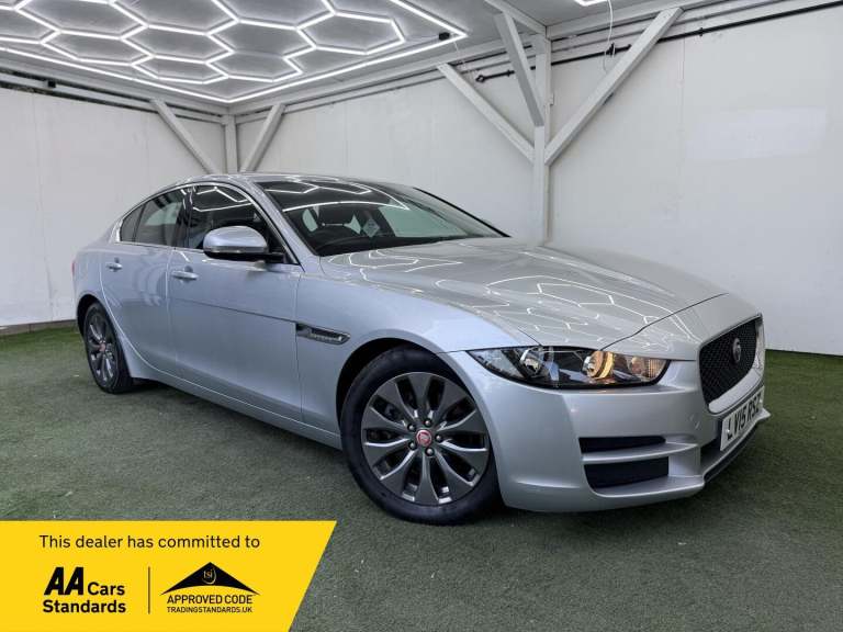 2015 Jaguar XE 2.0d Prestige Auto Euro 6 (s/s) 4dr SALOON Diesel Automatic