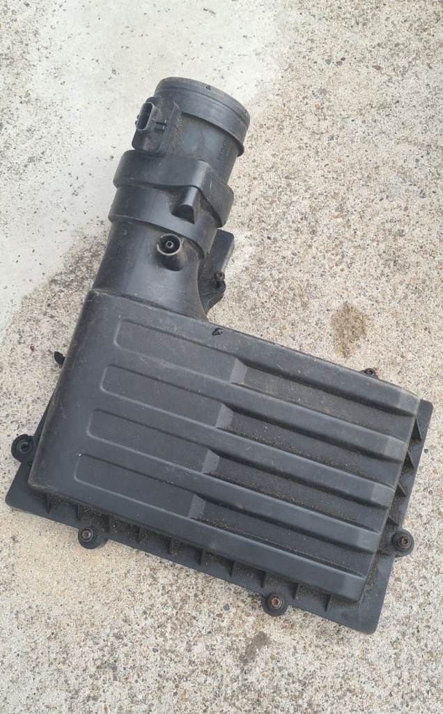 Volkswagen air filter housing ZSB5Q0129601 top housing