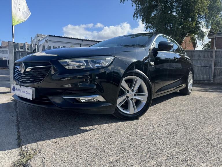 VAUXHALL INSIGNIA 1.6 Turbo D BlueInjection SRi Nav Black Manual Diesel 2019