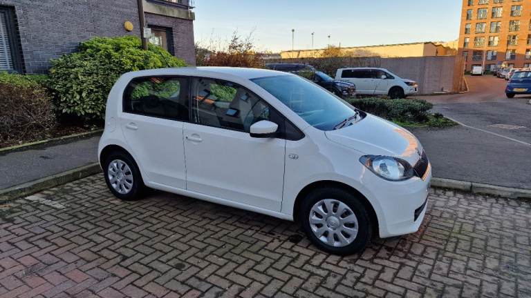 Skoda Citigo 1.0 petrol,22k,fsh,tax £20,5doors