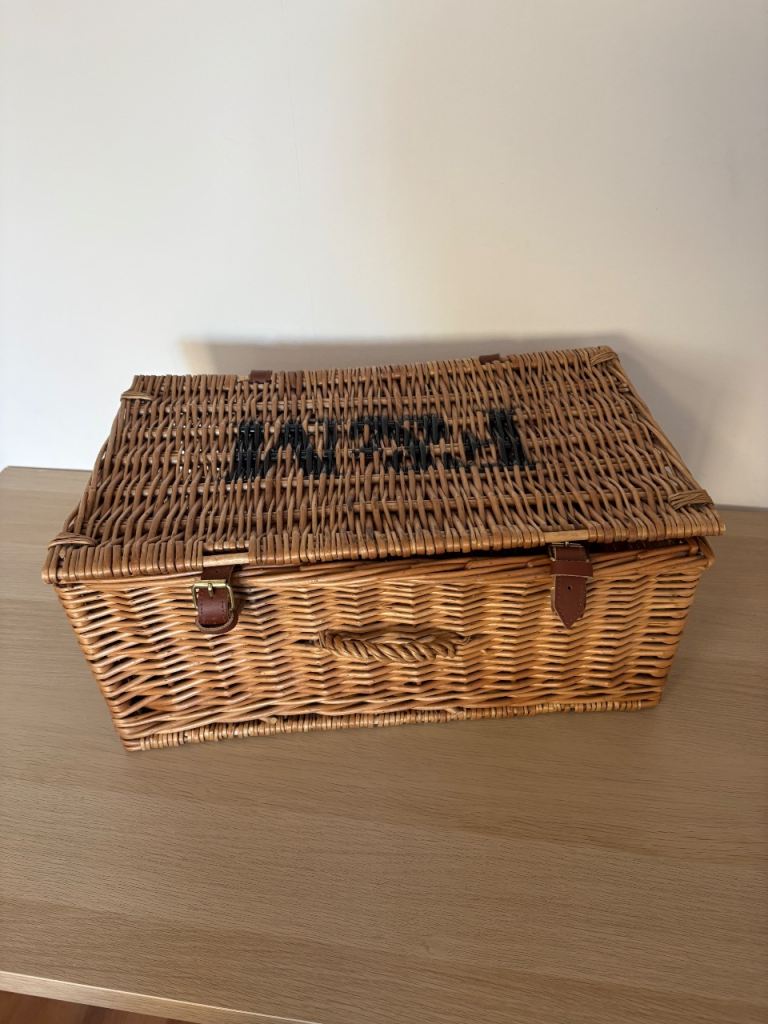 Fortnum & Mason Hamper picnic basket storage