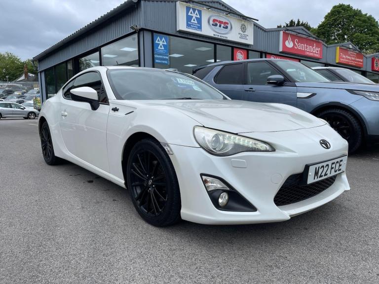 2013 Toyota GT86 2.0 Boxer D-4S Auto Euro 5 2dr COUPE Petrol Automatic