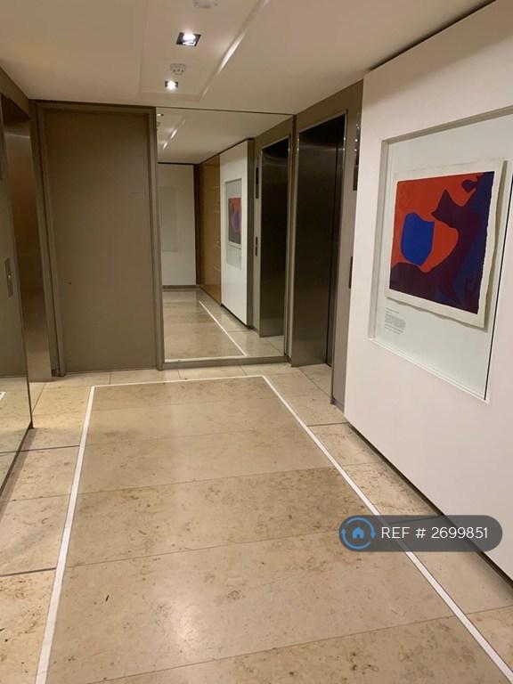 1 bedroom flat in New Providence Wharf, London, E14 (1 bed) (#2699851)