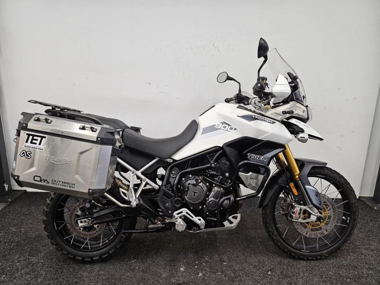 TRIUMPH TIGER 900 RALLY PRO ** RIDER MODES - HEATED SEAT - CRUISE CONTROL **