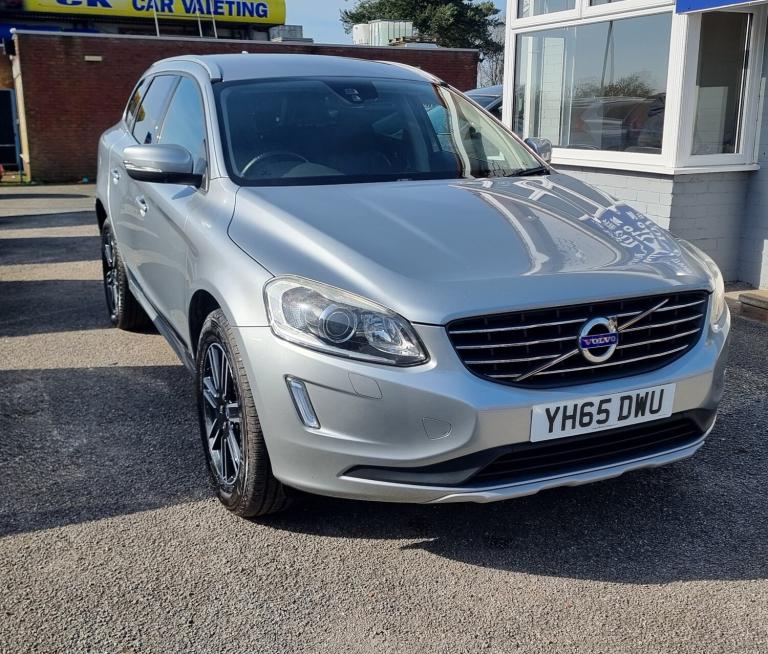 2015 Volvo XC60 D5 [220] SE Lux Nav 5dr AWD ESTATE Diesel Manual