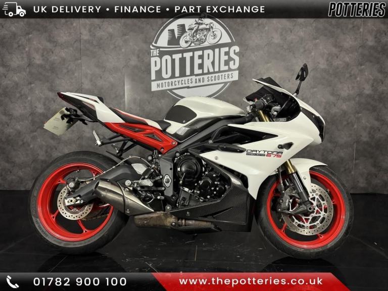 Triumph Daytona 675 ABS 2015