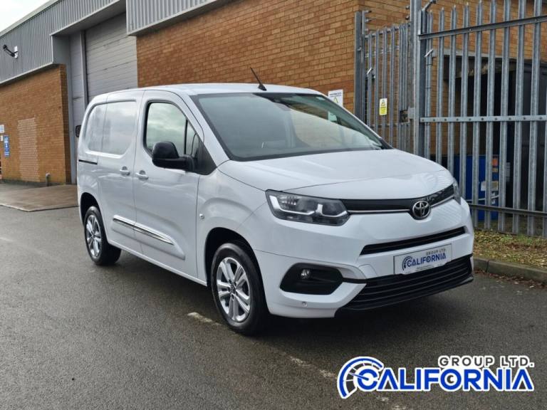 2023 Toyota ProAce 1.5 BlueHDi Design Short Panel Van 5dr Diesel Auto SWB Euro 6 (s/s) (130 bh Pa...