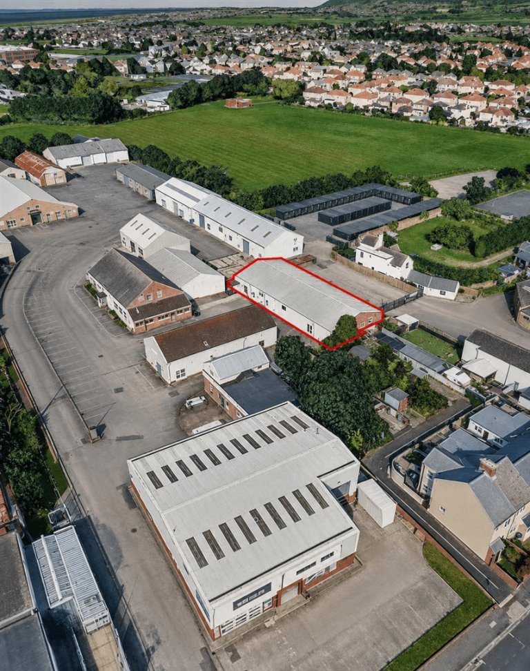 Industrial Unit to Rent in Rhyl