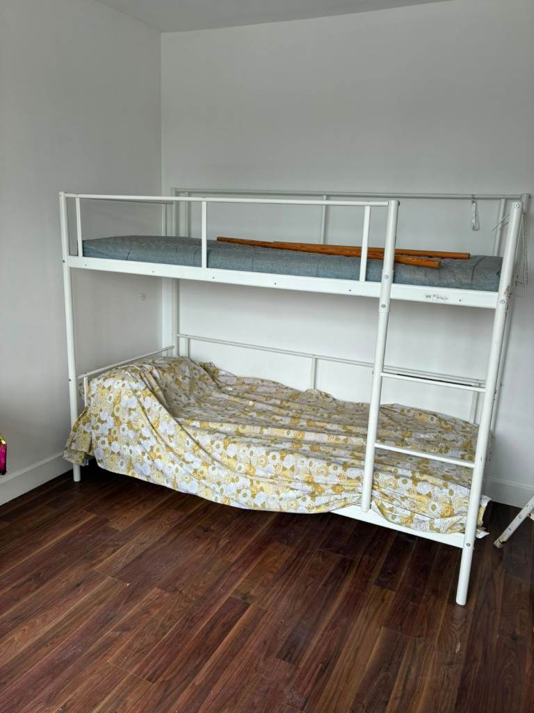 Spacious & Cosy Double Room For Rent AT HA0 4UX
