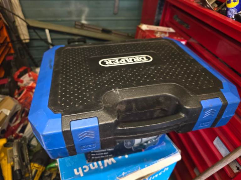 Socket set 
