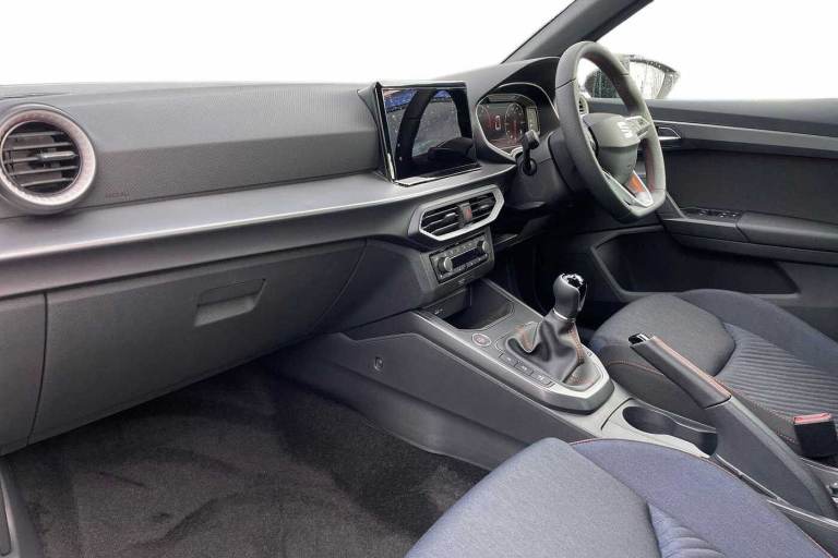 2025 SEAT Arona 1.0 TSI 115 FR Black Edition 5dr SUV Petrol Manual