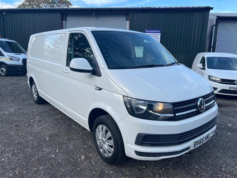2015 Volkswagen Transporter 2.0 TDI BMT 102 LWB t6 trendline Van ideal camper SUPERB VAN PANEL VA...
