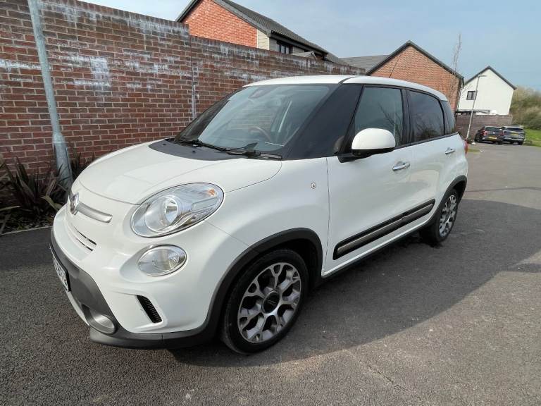 Fiat 500L Trekking 1.6 Diesel Manual (5-door)