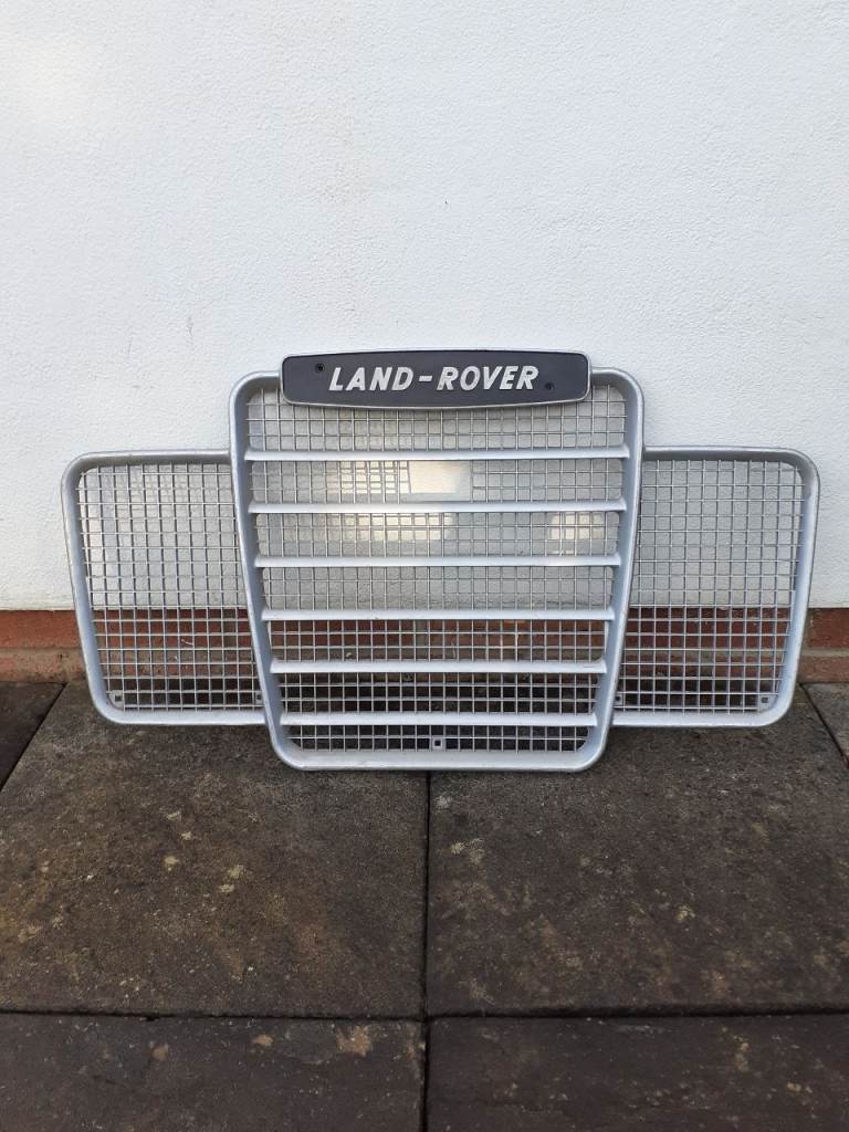 Land Rover Grill - Collection Only £20