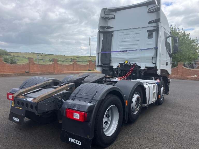 2017 Iveco Stralis 460 6x2 tractor unit euro 6 hi way cab 