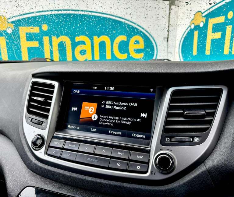 CAN'T GET CREDIT? CALL US! Hyundai Tucson 1.7 CRDi Blue Drive SE Nav - £199 DEPOSIT, £66 PER WEEK