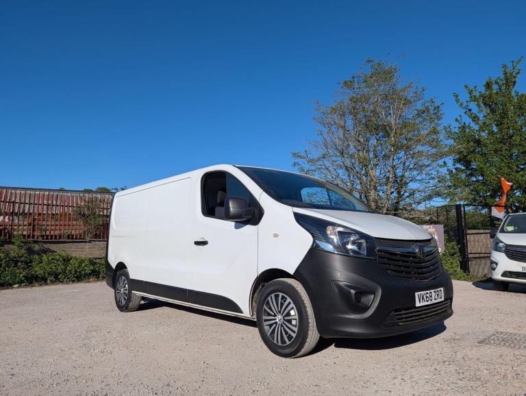 2018 Vauxhall Vivaro 1.6 CDTi 2900 L2 H1 Euro 6 5dr PANEL VAN Diesel Manual