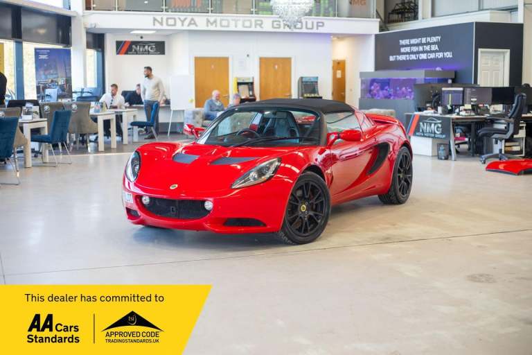 2016 Lotus Elise 1.8 Sport 220 Euro 6 2 dr **2 OWNERS - LOTUS TECHNICIAN** CONVERTIBLE Petrol Manual